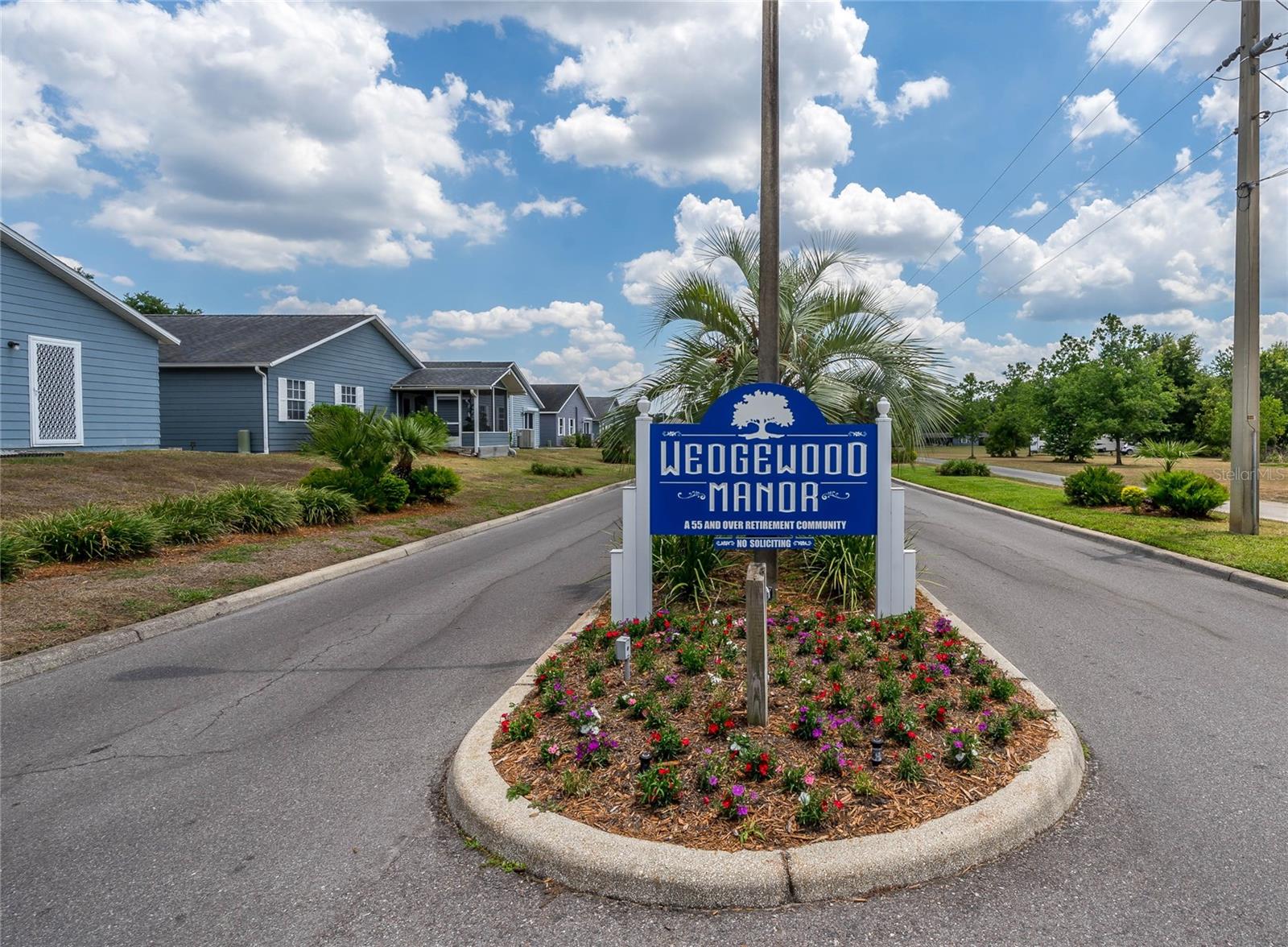 37355 DERBYSHIRE DR, ZEPHYRHILLS, FL, 33542