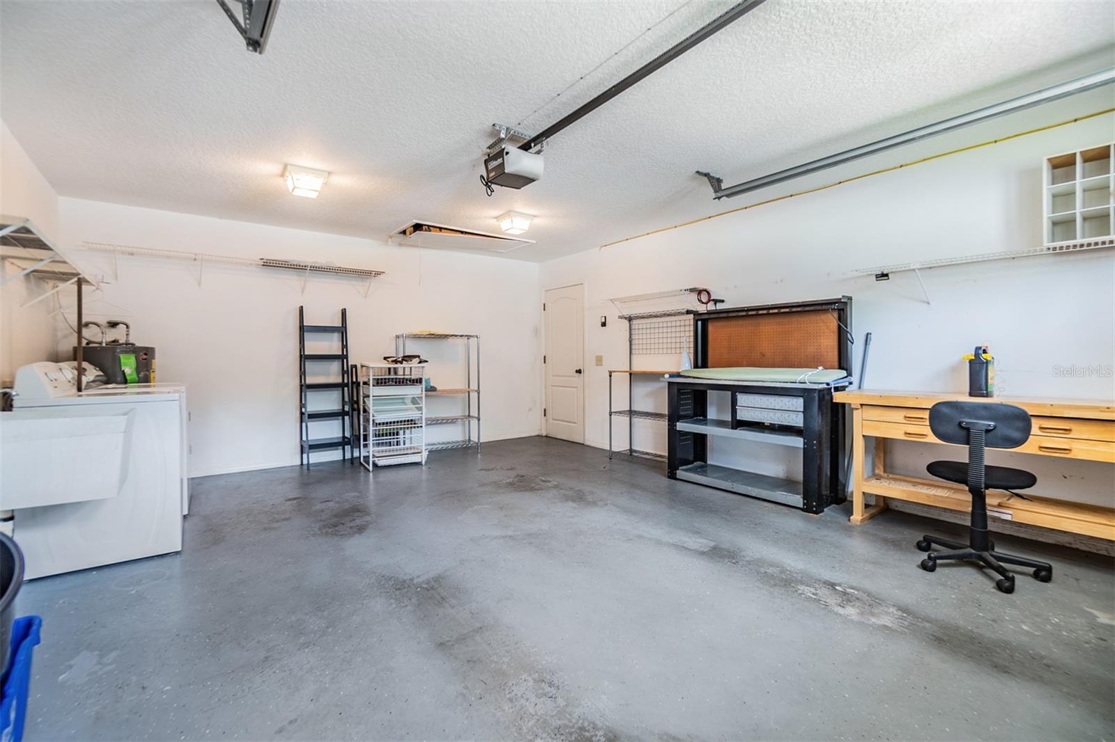 37355 DERBYSHIRE DR, ZEPHYRHILLS, FL, 33542