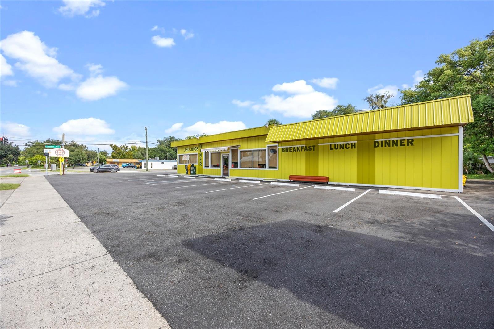 2401 CRILL AVE, PALATKA, FL, 32177