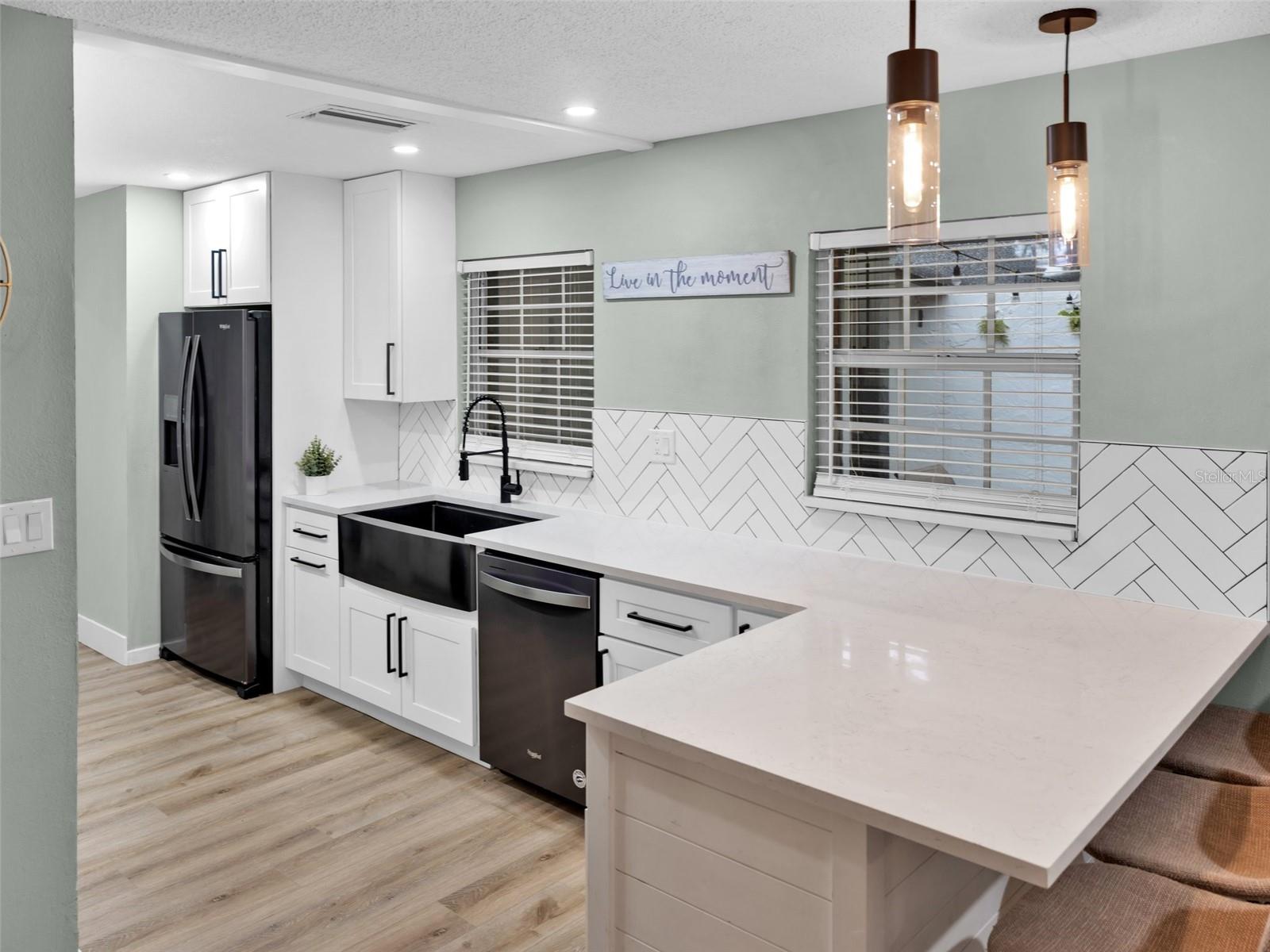 705 S LOCKWOOD RIDGE RD, SARASOTA, FL, 34237