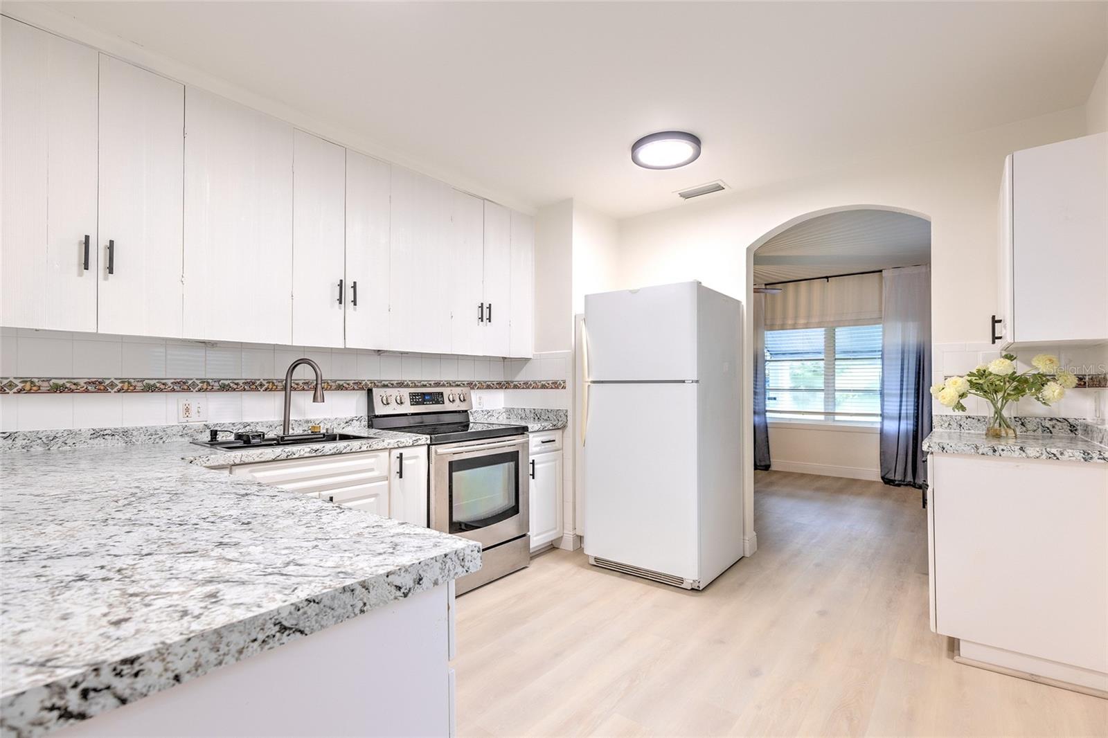 2502 53RD ST S, GULFPORT, FL, 33707