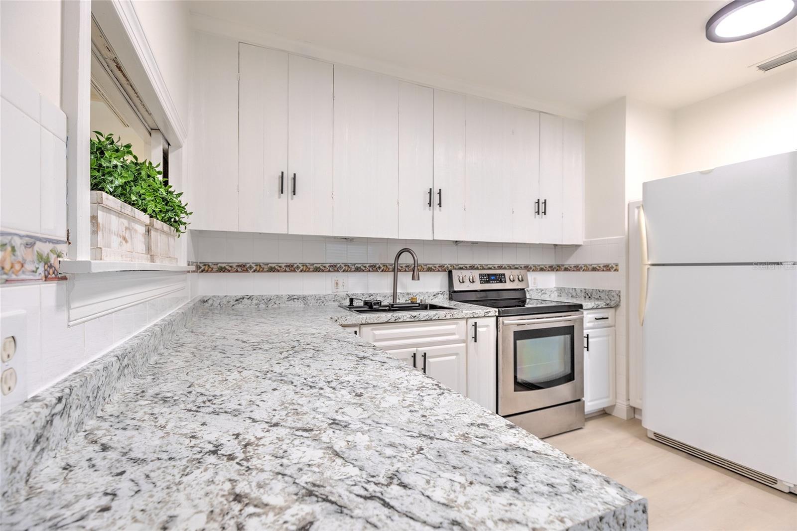 2502 53RD ST S, GULFPORT, FL, 33707