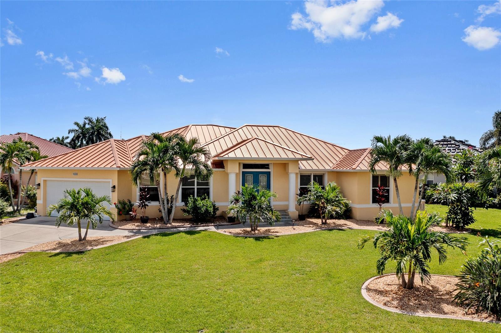 1233 SEA BREEZE CT, PUNTA GORDA, FL, 33950