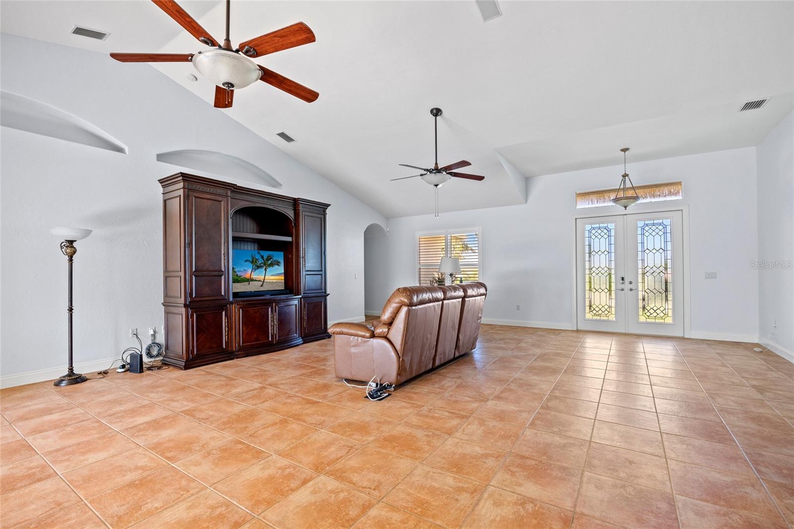 1233 SEA BREEZE CT, PUNTA GORDA, FL, 33950