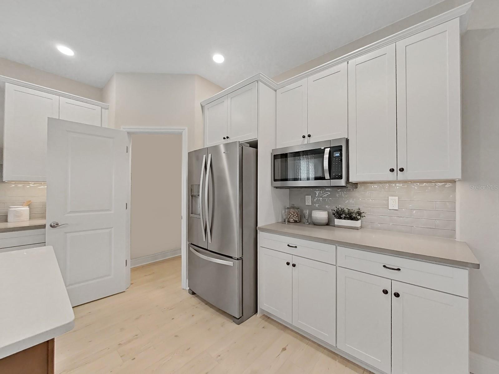 9261 HIGHLAND HILLS DR, HUDSON, FL, 34667