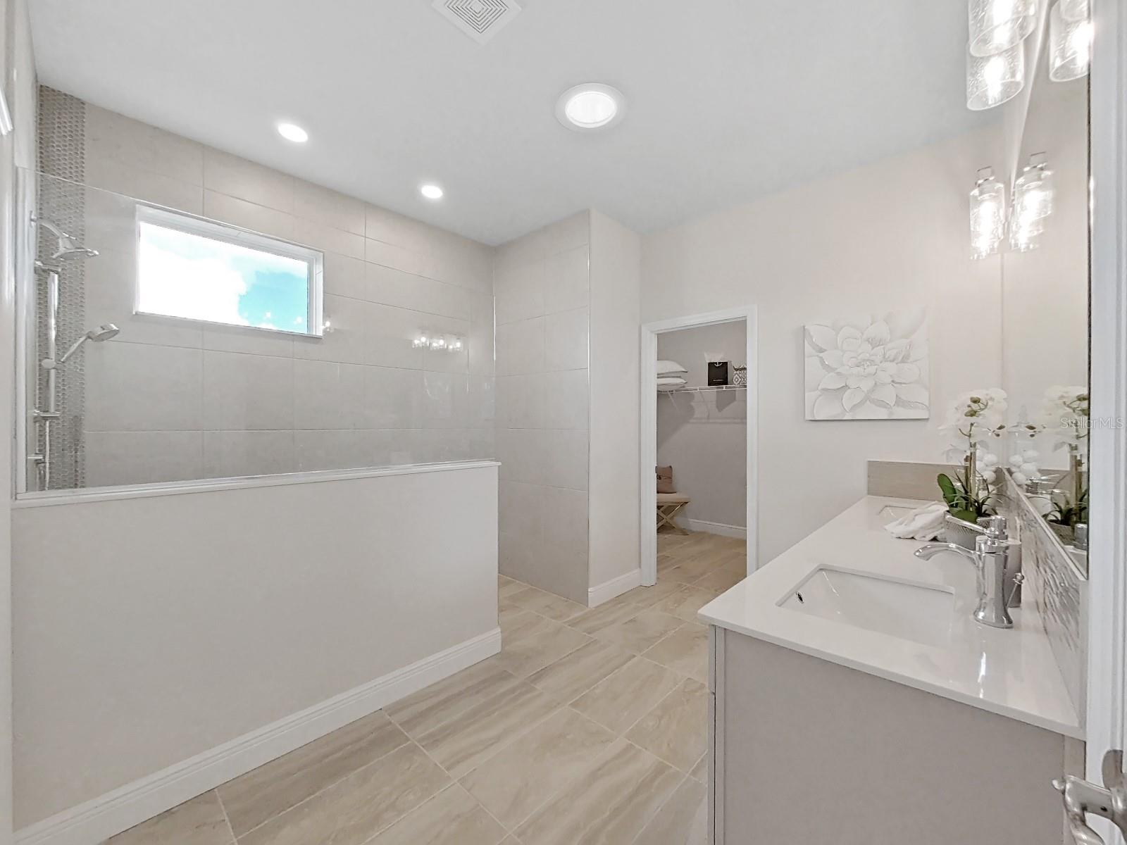 9261 HIGHLAND HILLS DR, HUDSON, FL, 34667