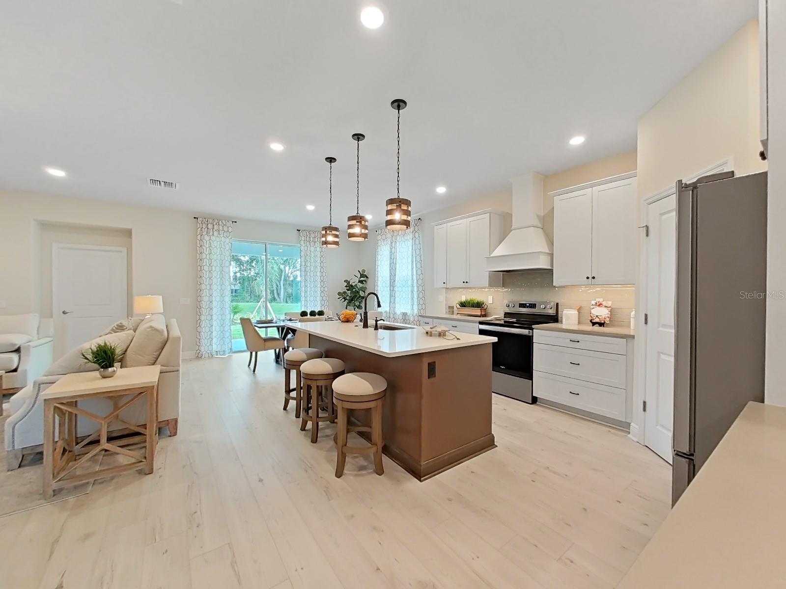 9261 HIGHLAND HILLS DR, HUDSON, FL, 34667