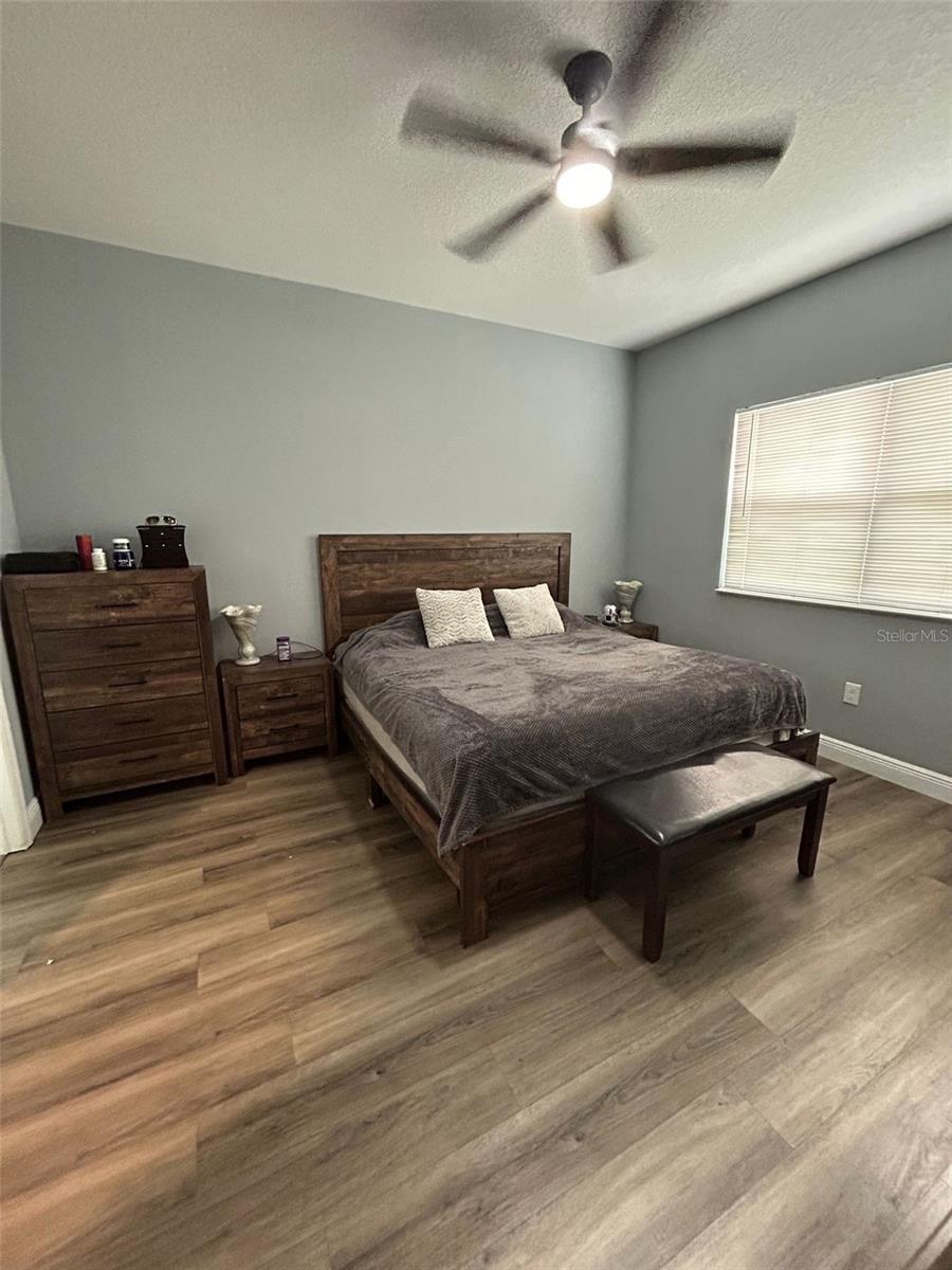 718 SARATOGA AVE, LAKELAND, FL, 33815