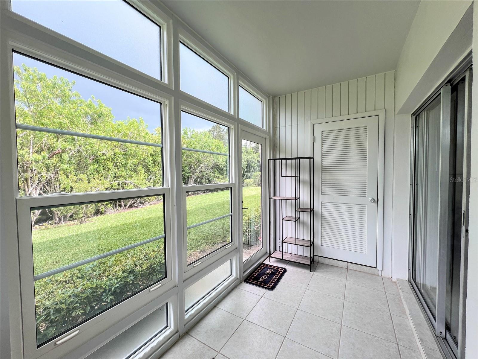 51 WOODLAND DR #102, VERO BEACH, FL, 32962