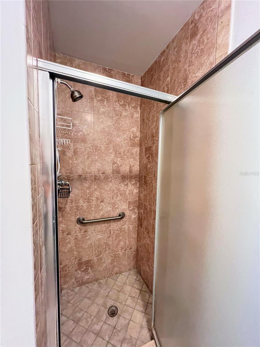 51 WOODLAND DR #102, VERO BEACH, FL, 32962