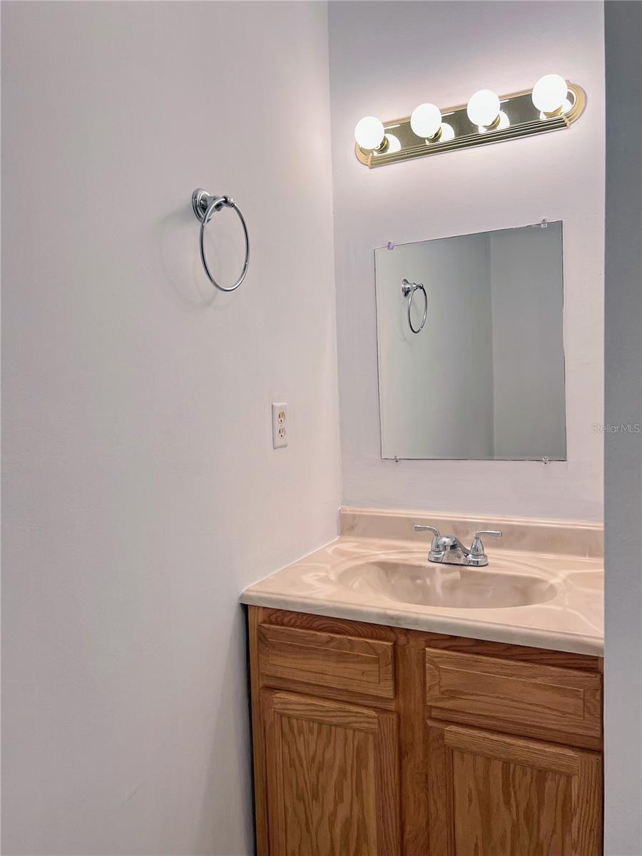 51 WOODLAND DR #102, VERO BEACH, FL, 32962