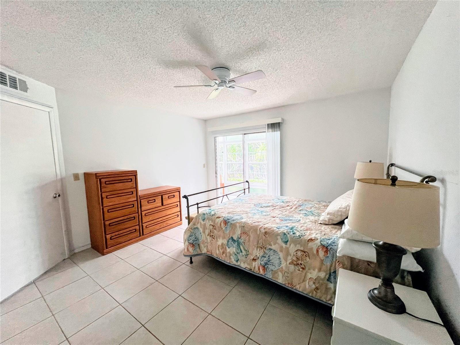 51 WOODLAND DR #102, VERO BEACH, FL, 32962