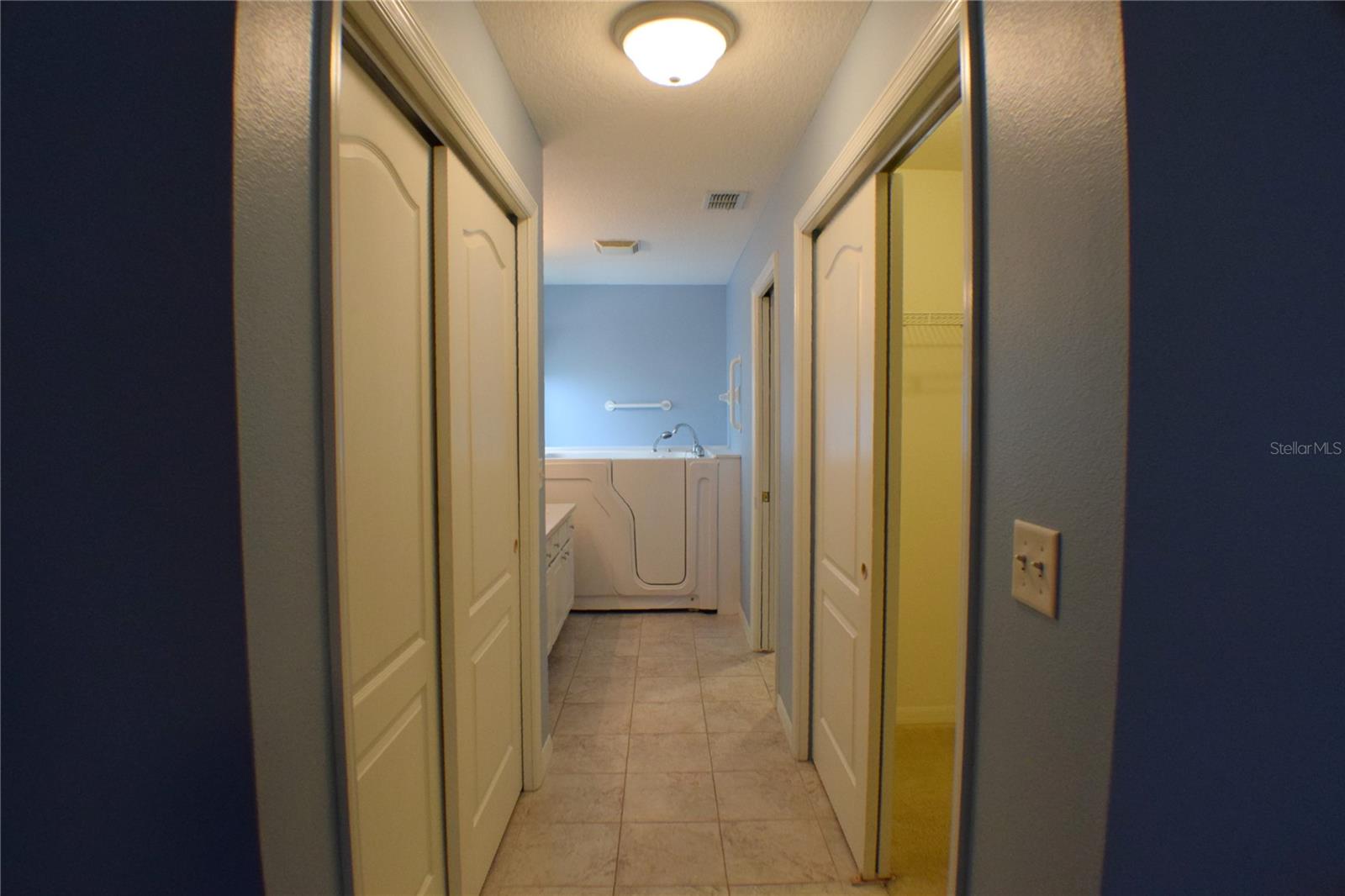 10237 COLLAR DR, SAN ANTONIO, FL, 33576