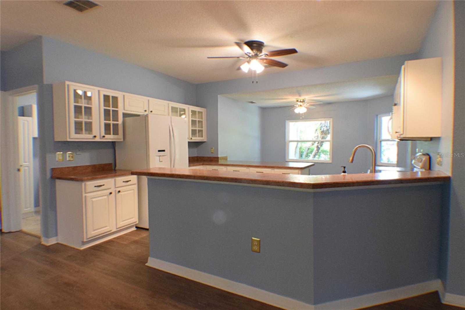 10237 COLLAR DR, SAN ANTONIO, FL, 33576