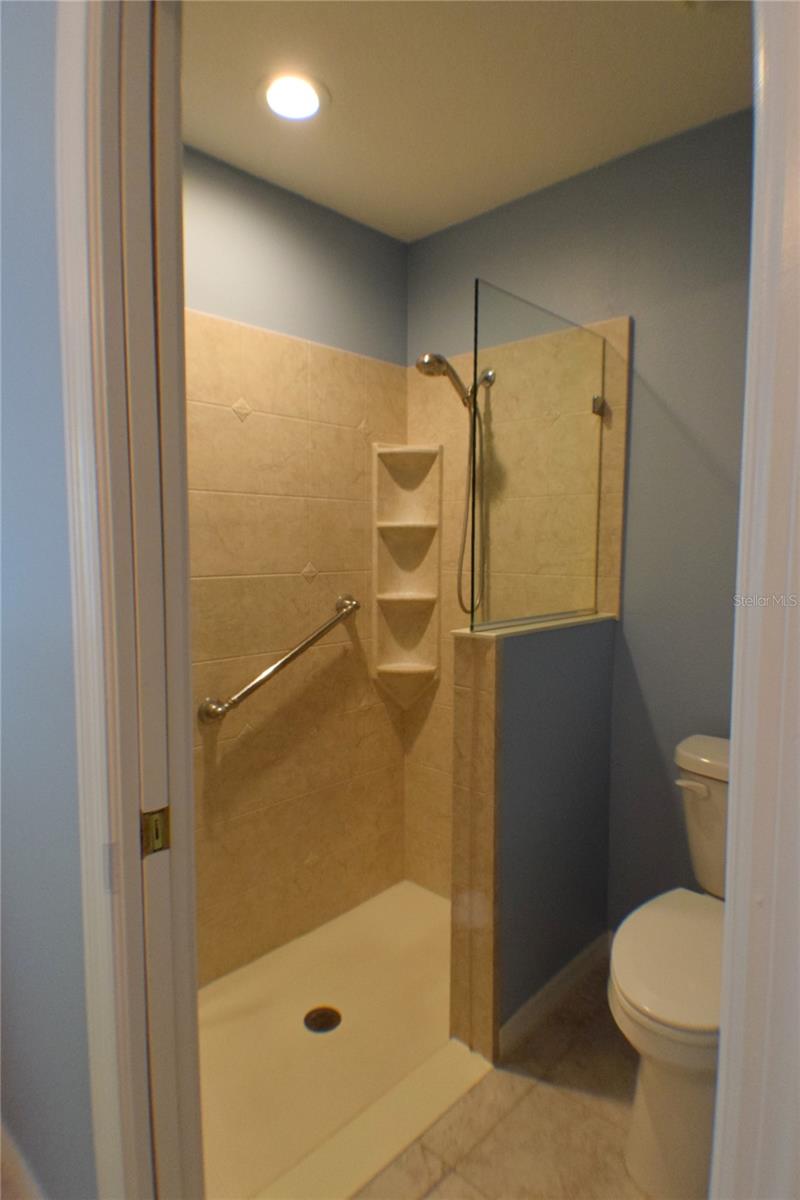 10237 COLLAR DR, SAN ANTONIO, FL, 33576