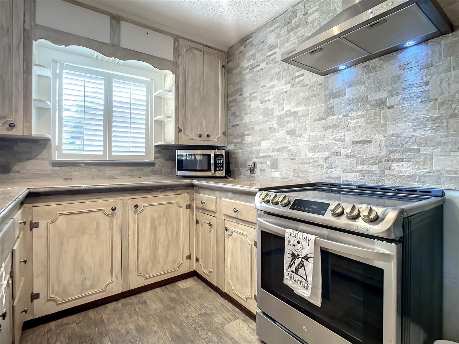 1203 N ATLANTIC #9, NEW SMYRNA BEACH, FL, 32169