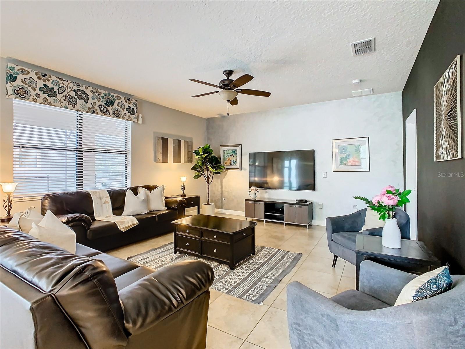 1458 ROLLING FAIRWAY DR, DAVENPORT, FL, 33896