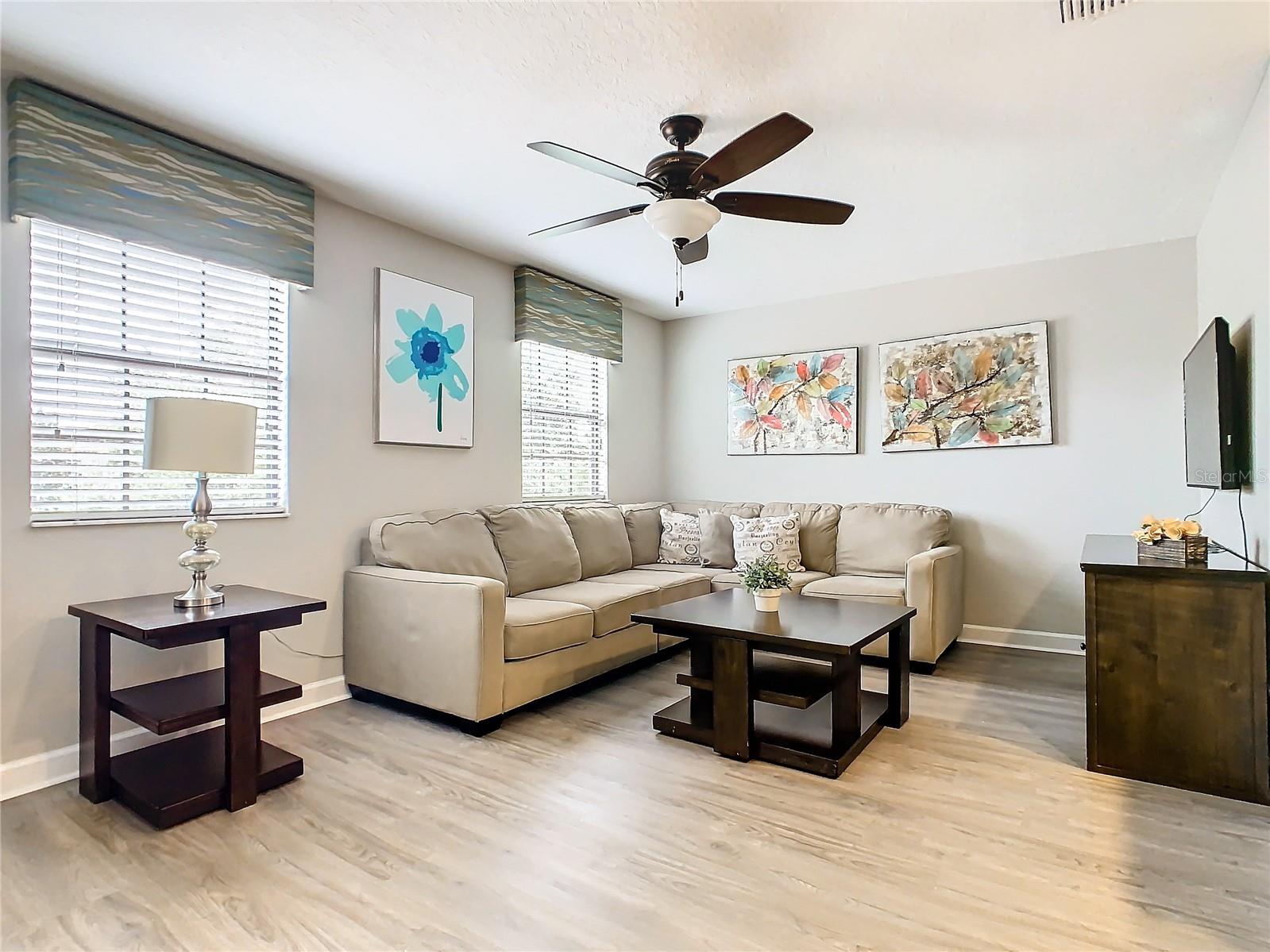 1458 ROLLING FAIRWAY DR, DAVENPORT, FL, 33896
