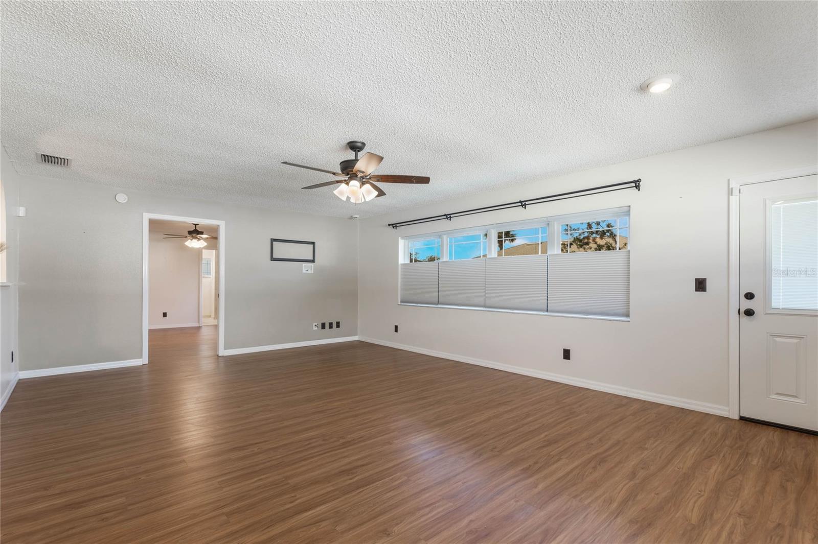 21529 PRINCE ALBERT CT, LEESBURG, FL, 34748