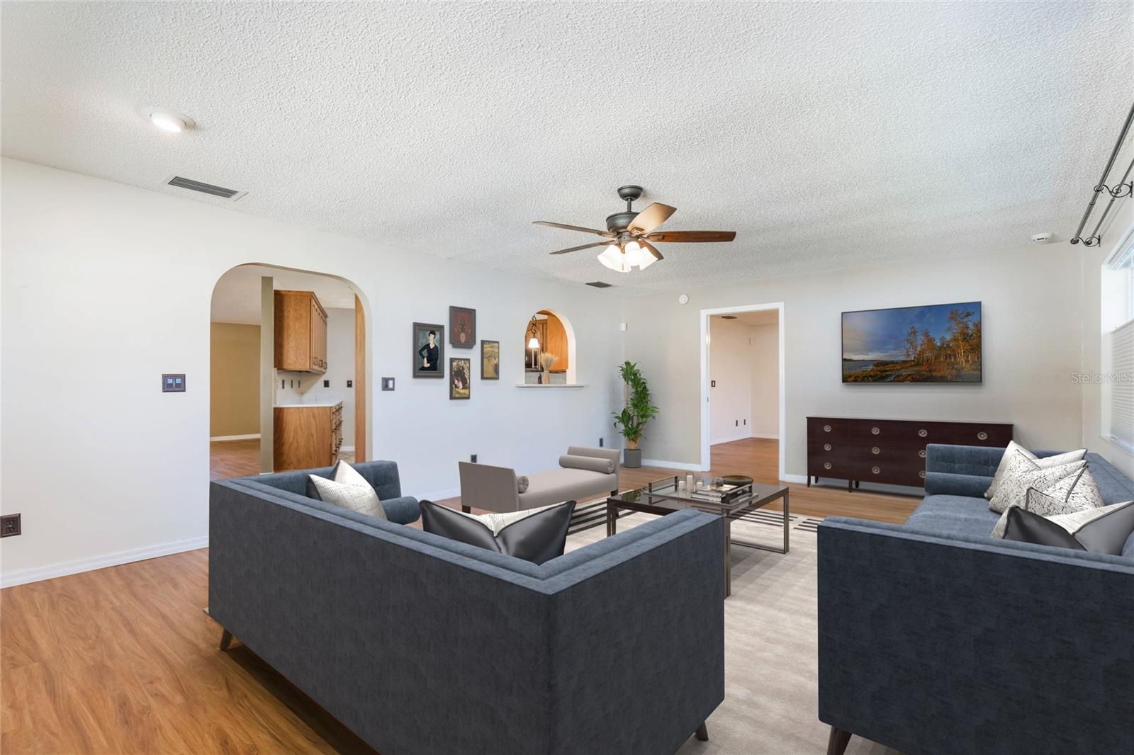 21529 PRINCE ALBERT CT, LEESBURG, FL, 34748