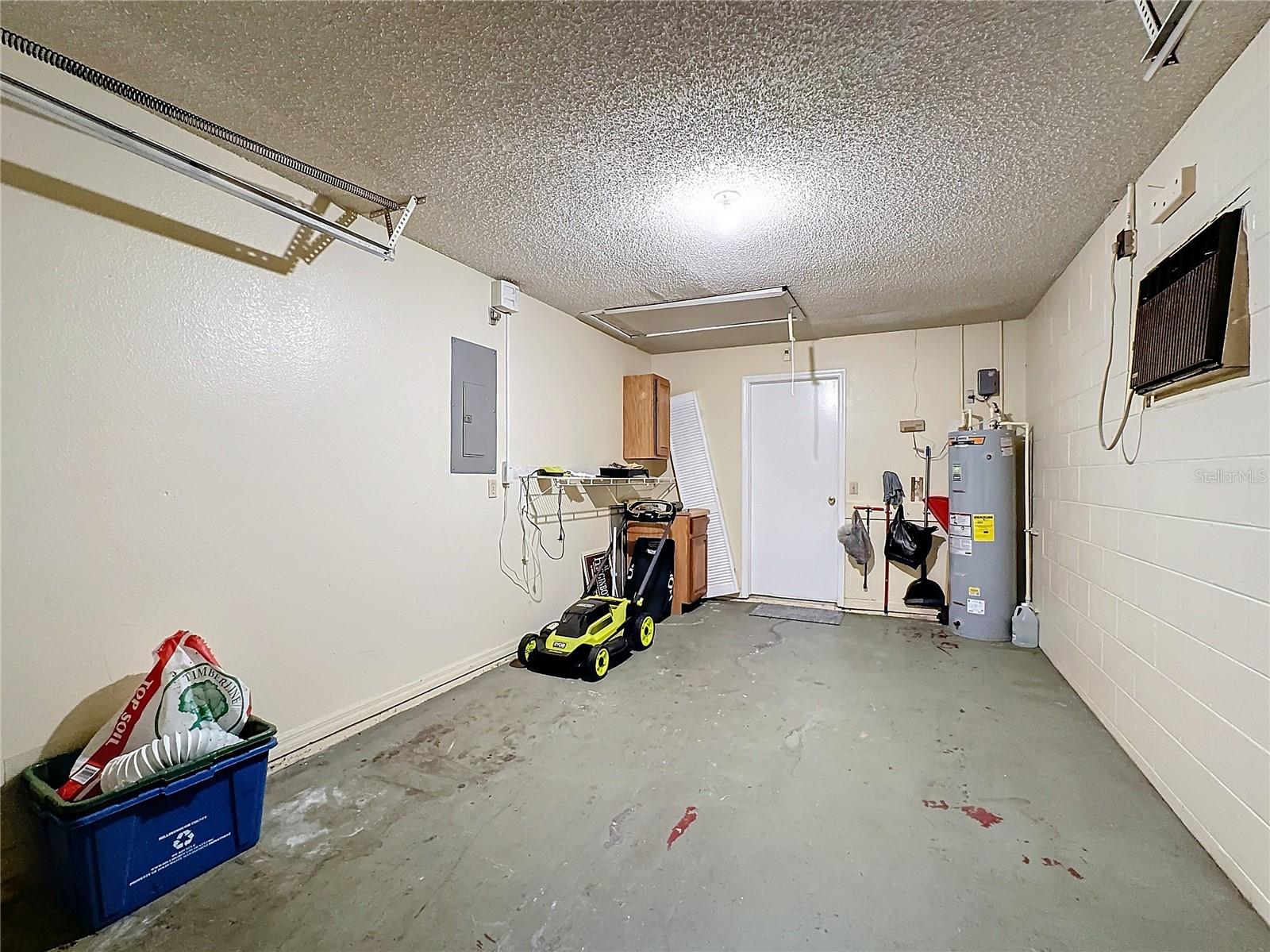 2106 REDLEAF DR, BRANDON, FL, 33510