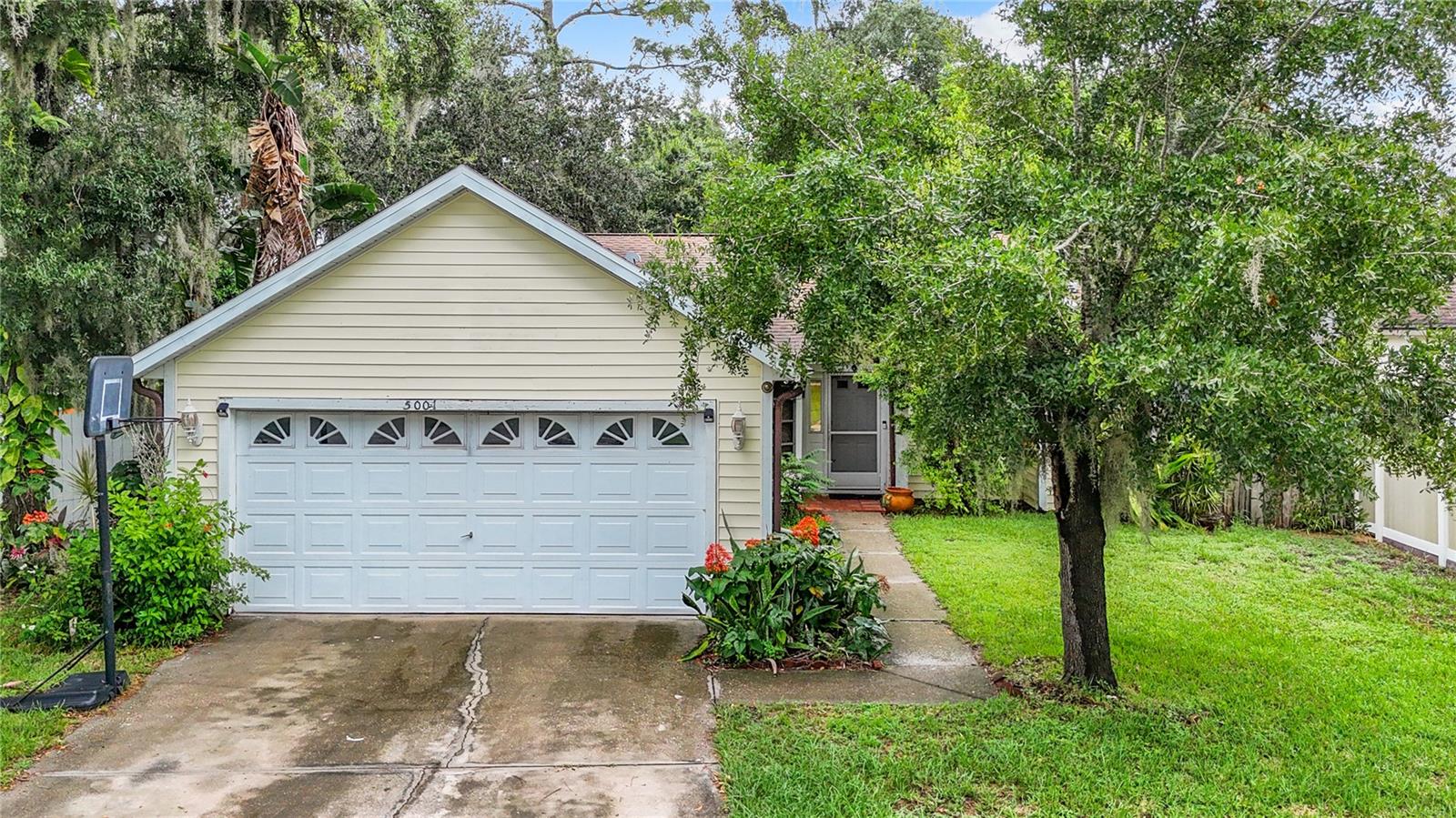 5001 80TH AVENUE CIR E, SARASOTA, FL, 34243