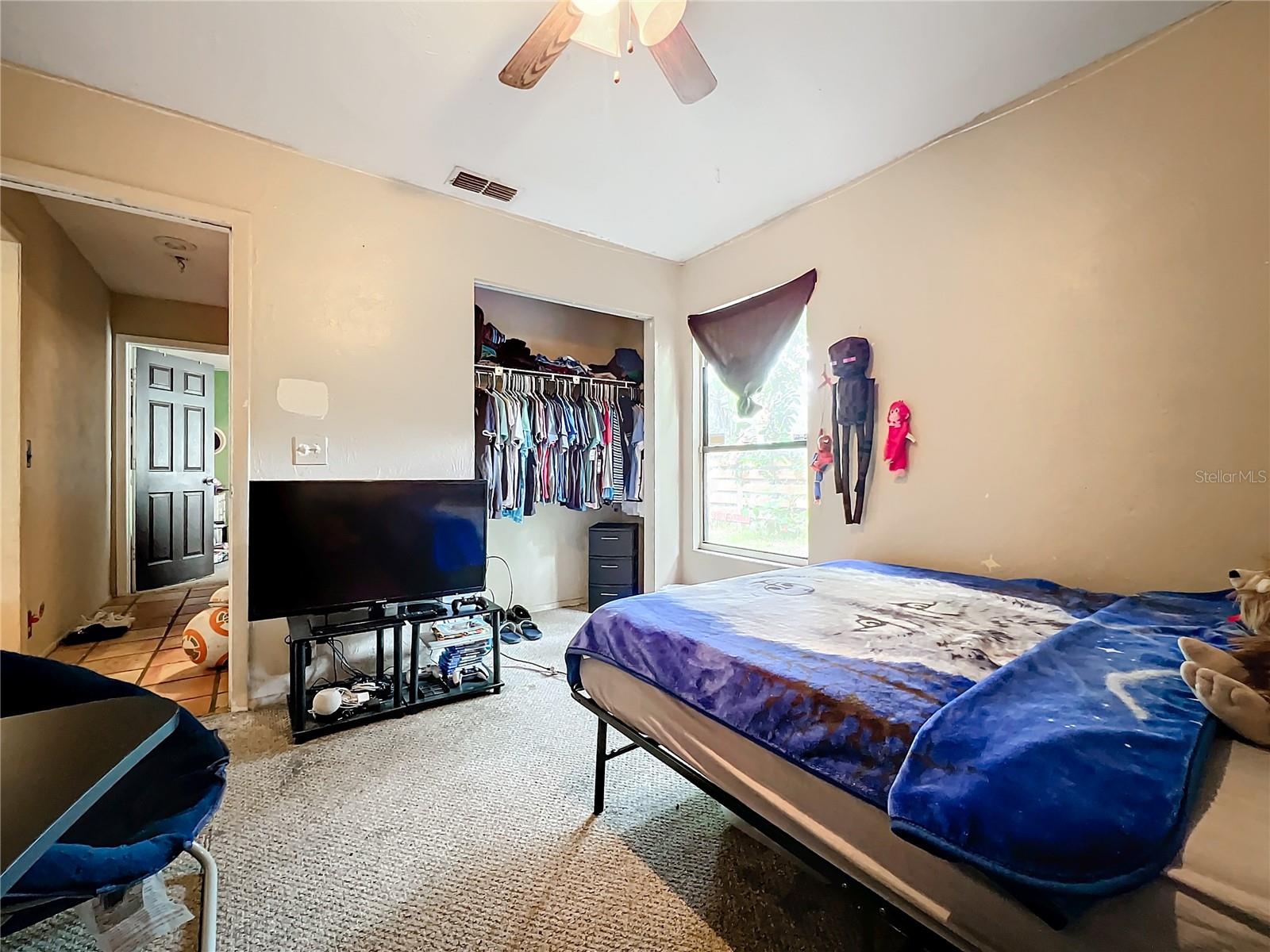 5001 80TH AVENUE CIR E, SARASOTA, FL, 34243