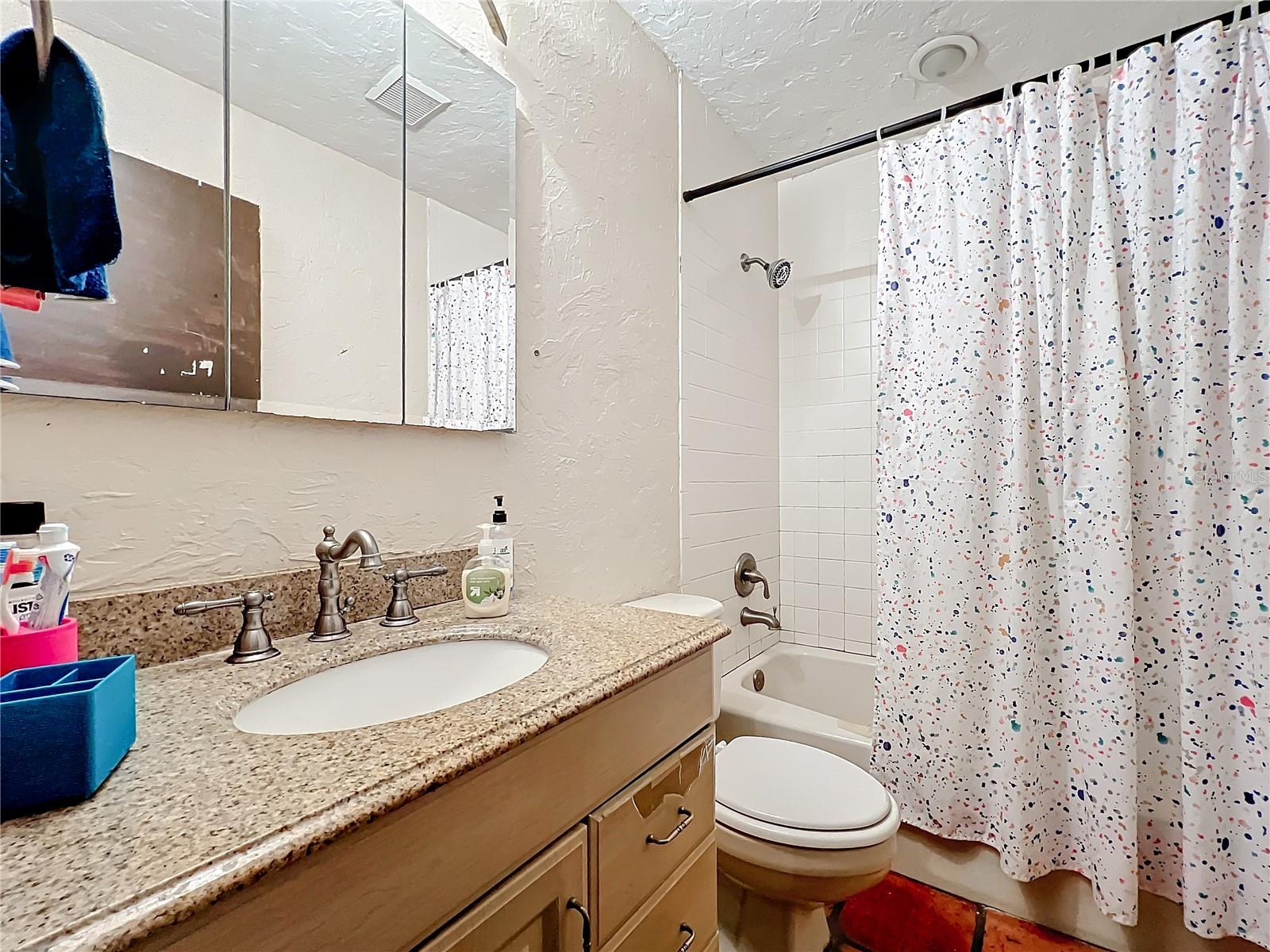 5001 80TH AVENUE CIR E, SARASOTA, FL, 34243