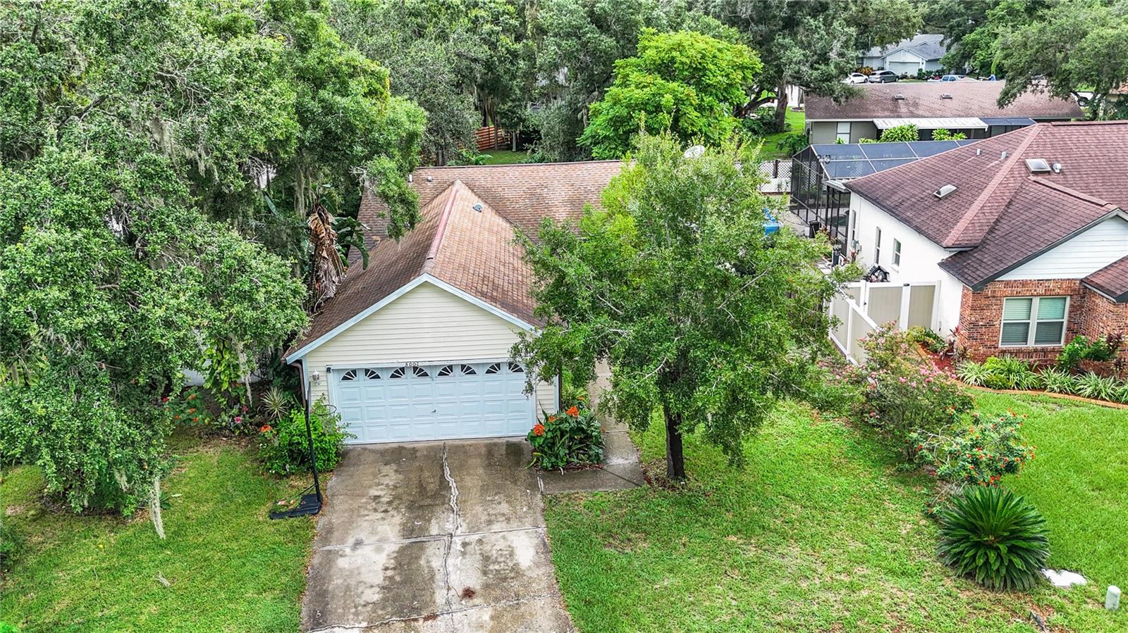 5001 80TH AVENUE CIR E, SARASOTA, FL, 34243