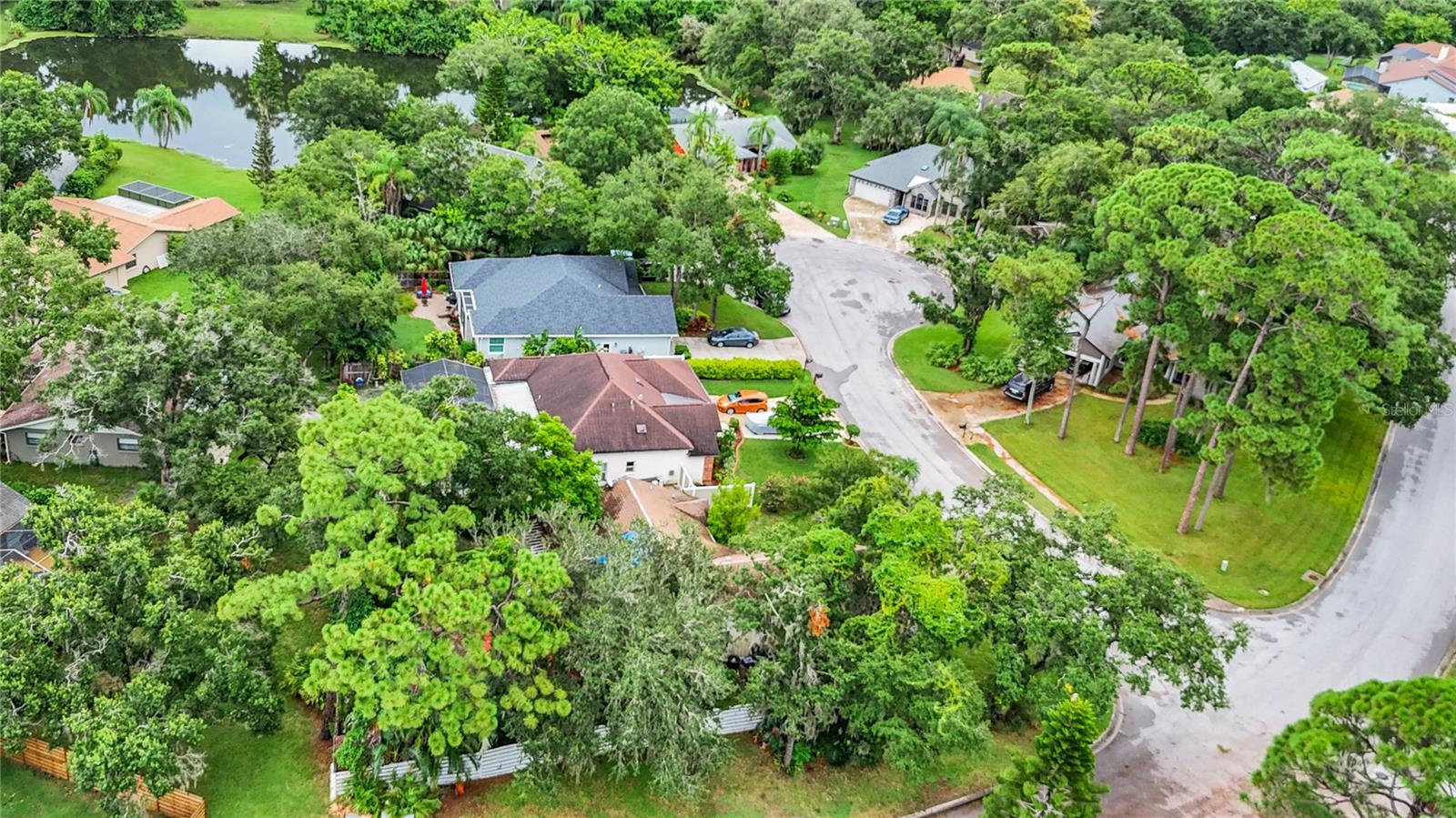 5001 80TH AVENUE CIR E, SARASOTA, FL, 34243