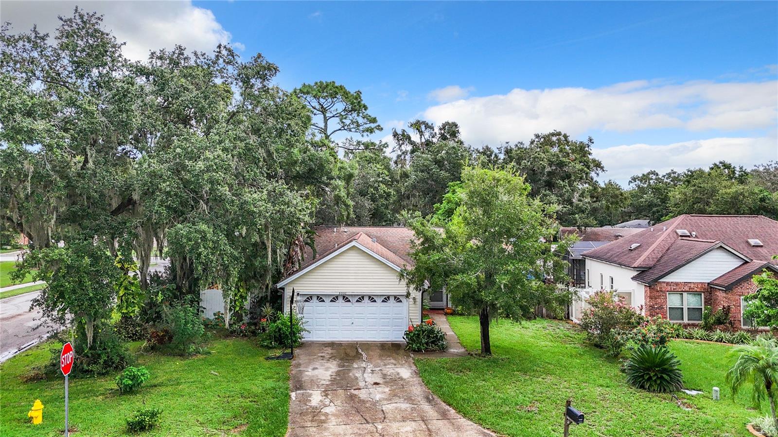 5001 80TH AVENUE CIR E, SARASOTA, FL, 34243