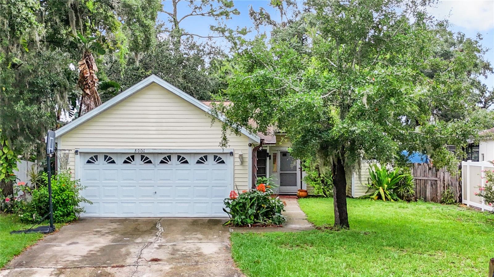 5001 80TH AVENUE CIR E, SARASOTA, FL, 34243