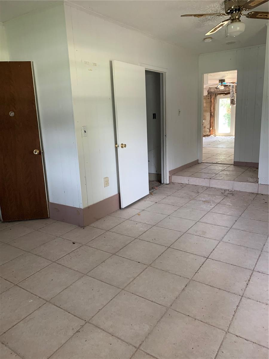 207 ROBIN RD, ALTAMONTE SPRINGS, FL, 32701
