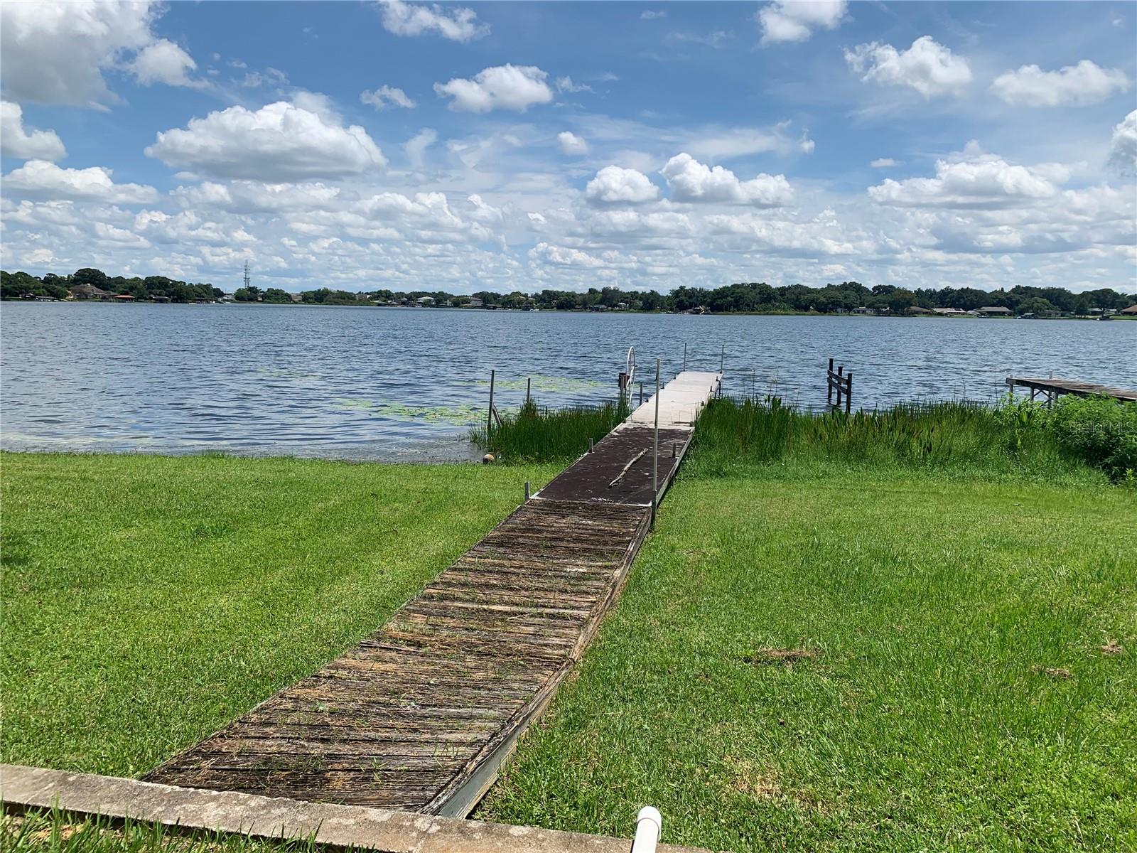 207 ROBIN RD, ALTAMONTE SPRINGS, FL, 32701