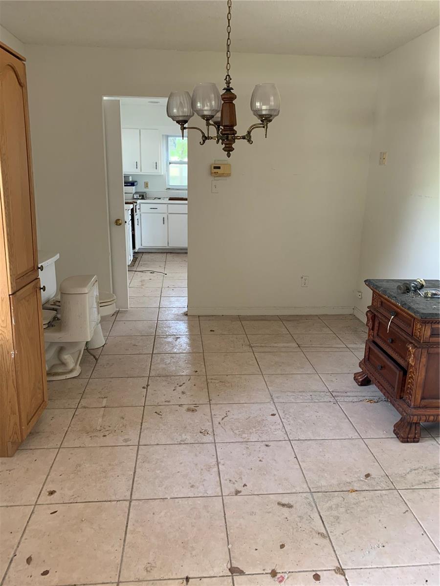 207 ROBIN RD, ALTAMONTE SPRINGS, FL, 32701