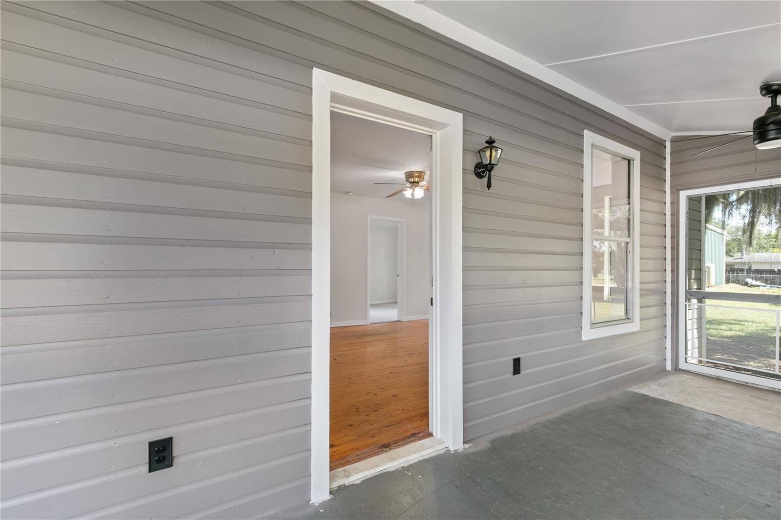 19402 E 5TH ST, UMATILLA, FL, 32784