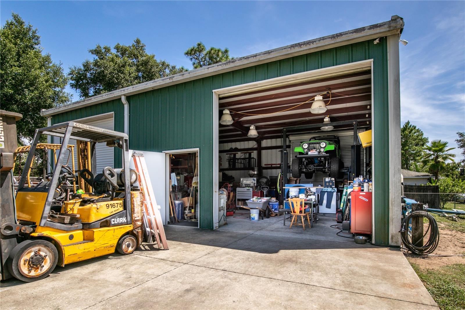 19402 E 5TH ST, UMATILLA, FL, 32784