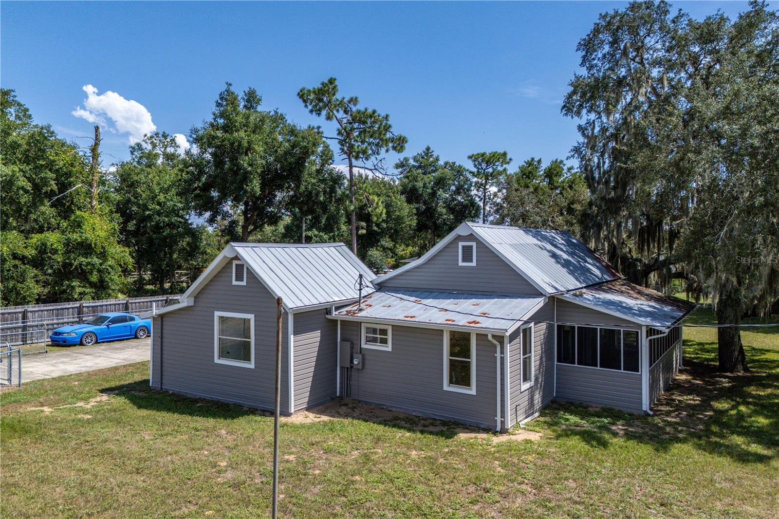 19402 E 5TH ST, UMATILLA, FL, 32784
