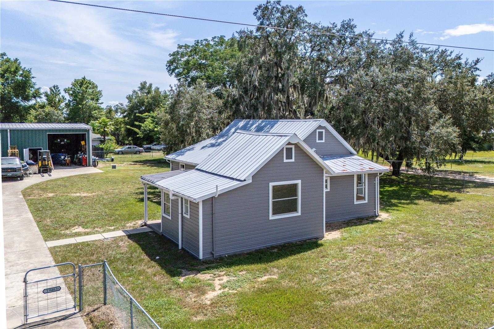 19402 E 5TH ST, UMATILLA, FL, 32784