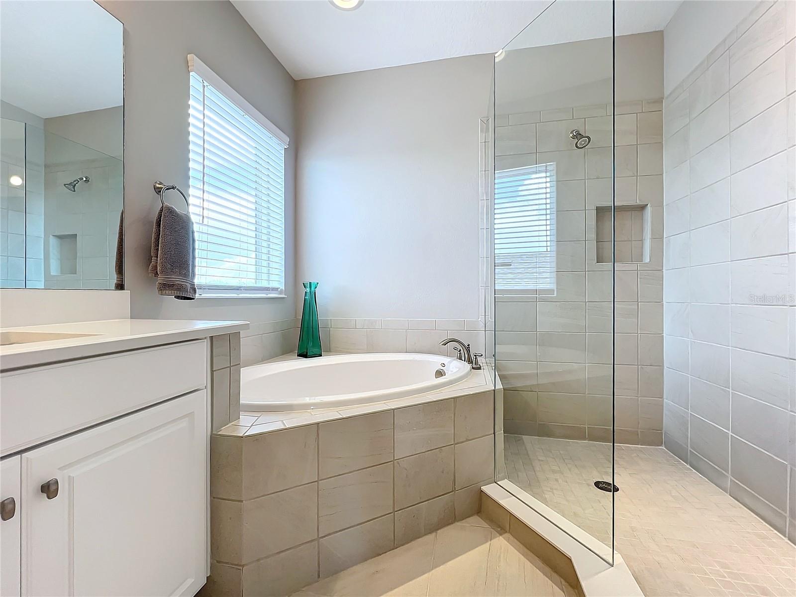 10551 PIEDRA DR, PALMETTO, FL, 34221