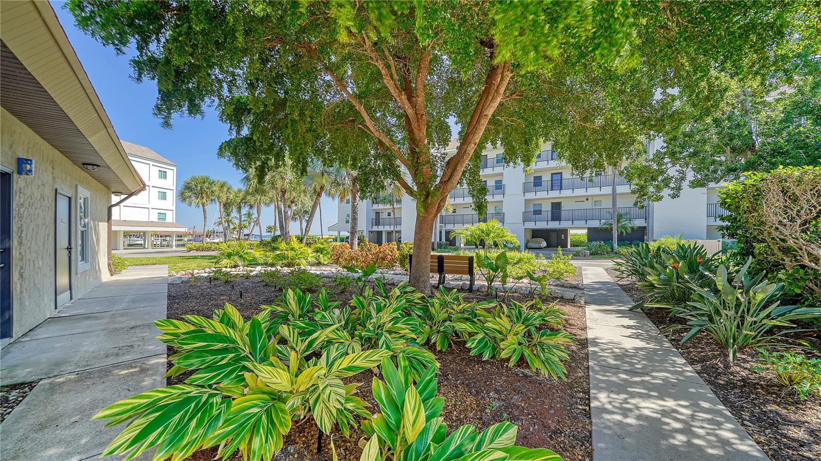 4540 GULF OF MEXICO DR #PH1, LONGBOAT KEY, FL, 34228