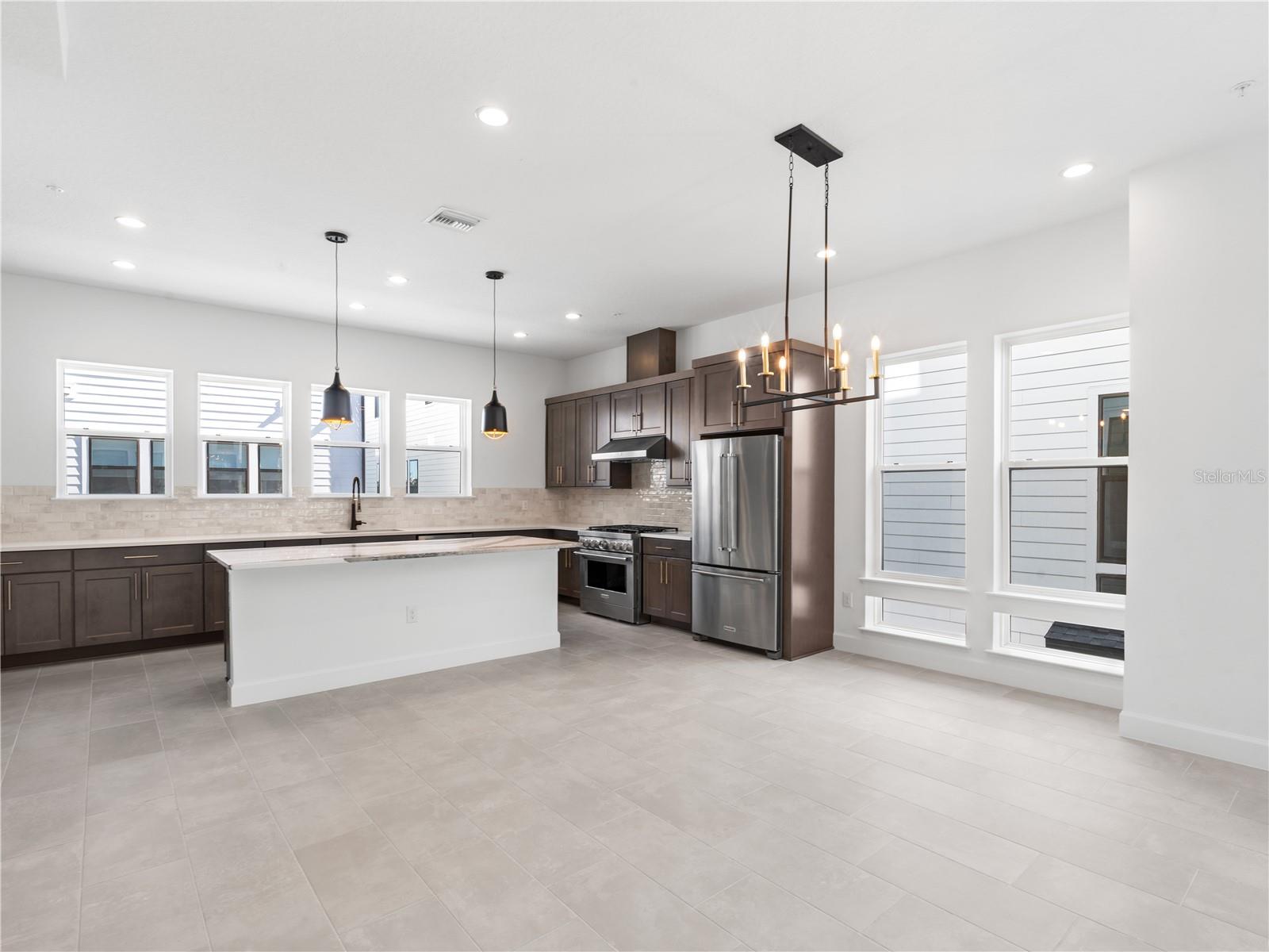2122 WHITNEY MARSH ALY, ORLANDO, FL, 32804