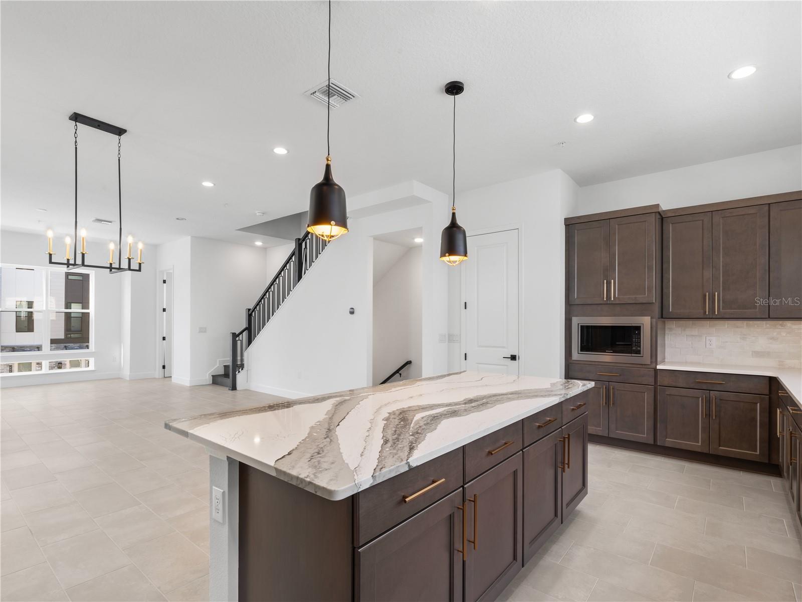 2122 WHITNEY MARSH ALY, ORLANDO, FL, 32804