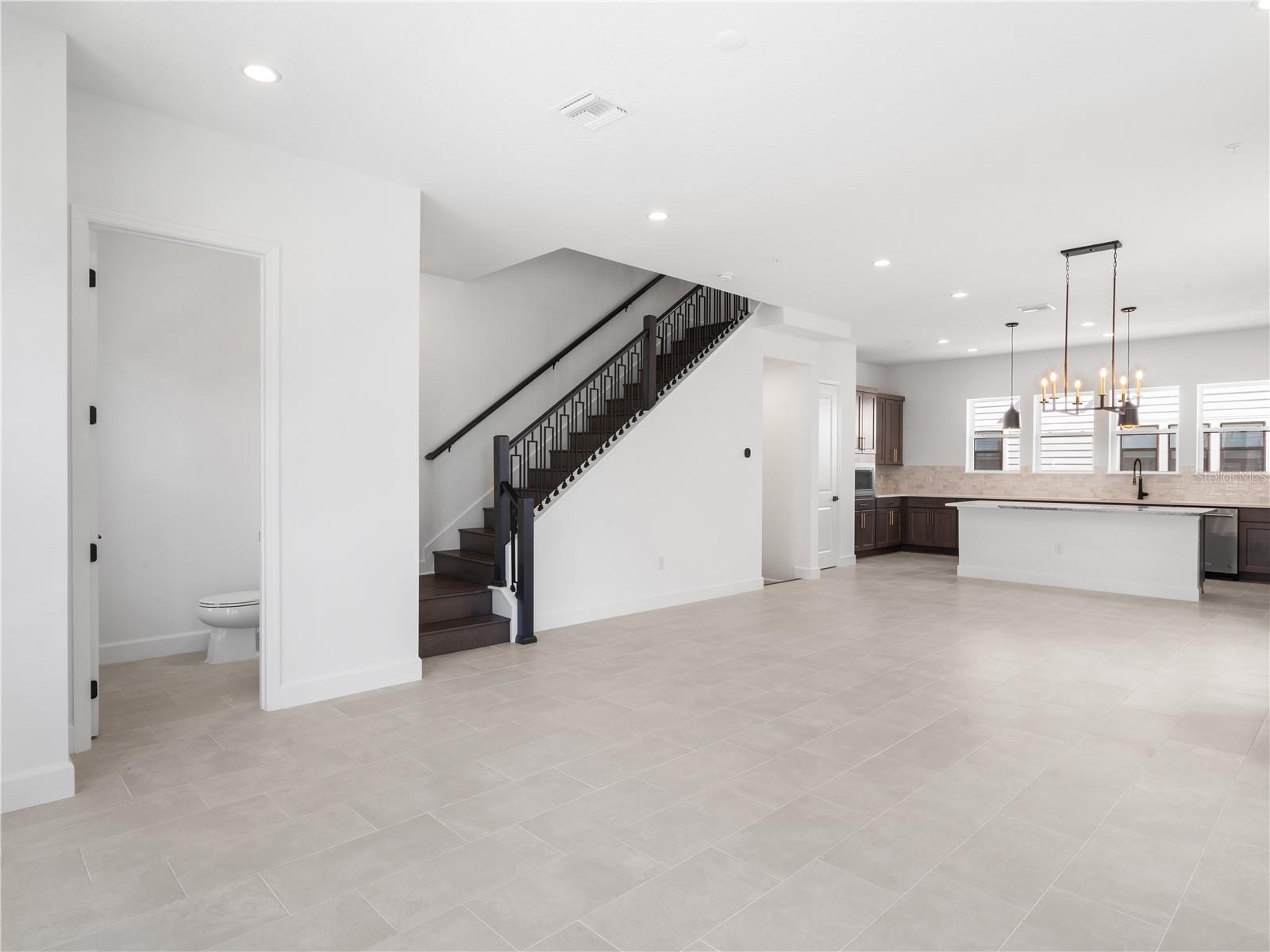 2122 WHITNEY MARSH ALY, ORLANDO, FL, 32804