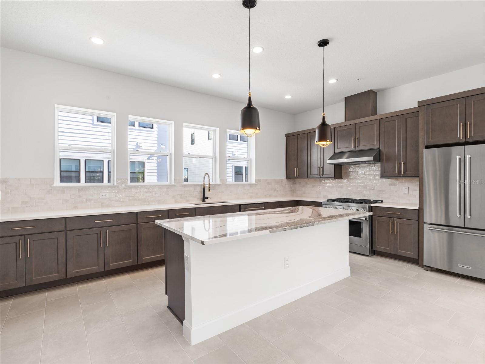 2122 WHITNEY MARSH ALY, ORLANDO, FL, 32804
