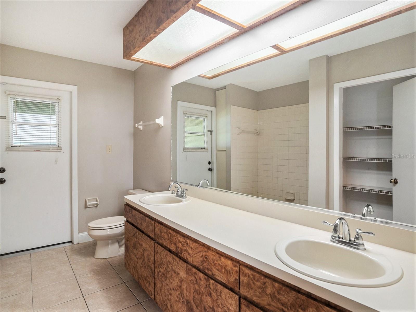 2619 DURANT WOODS ST, VALRICO, FL, 33596