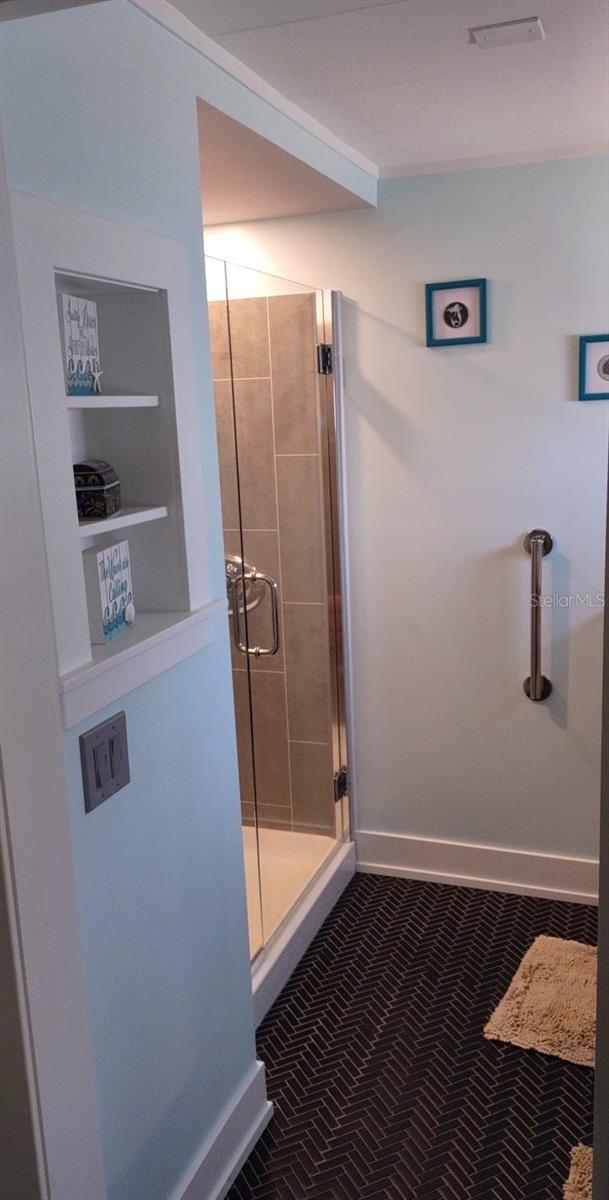 111 MOUNT ISLE AVE NE #187, ST PETERSBURG, FL, 33702