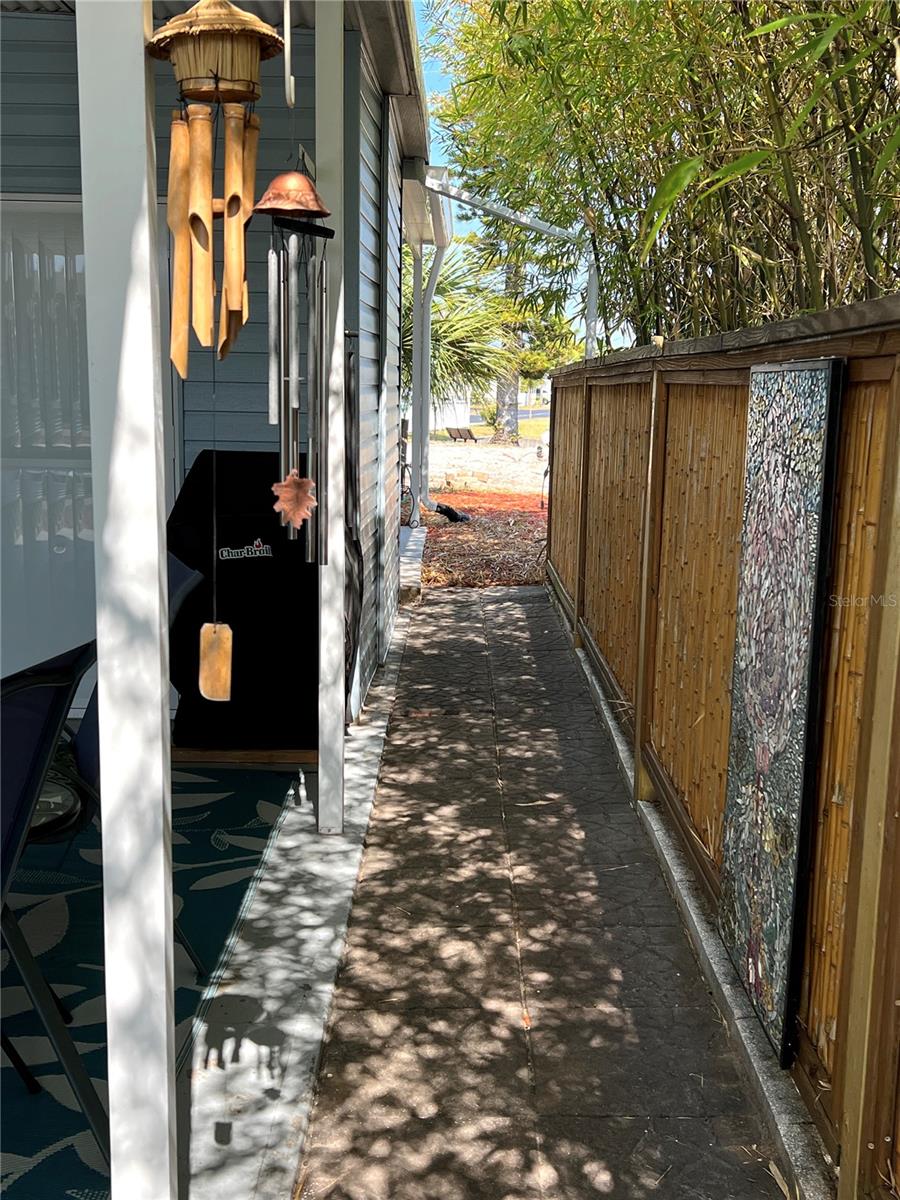 111 MOUNT ISLE AVE NE #187, ST PETERSBURG, FL, 33702