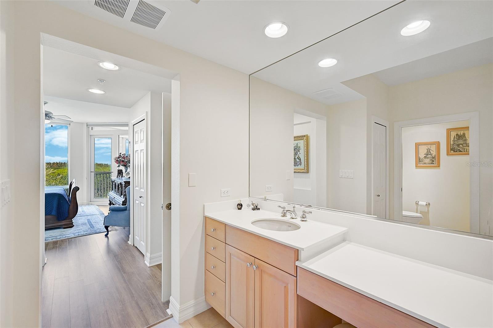 409 N POINT RD #502, OSPREY, FL, 34229