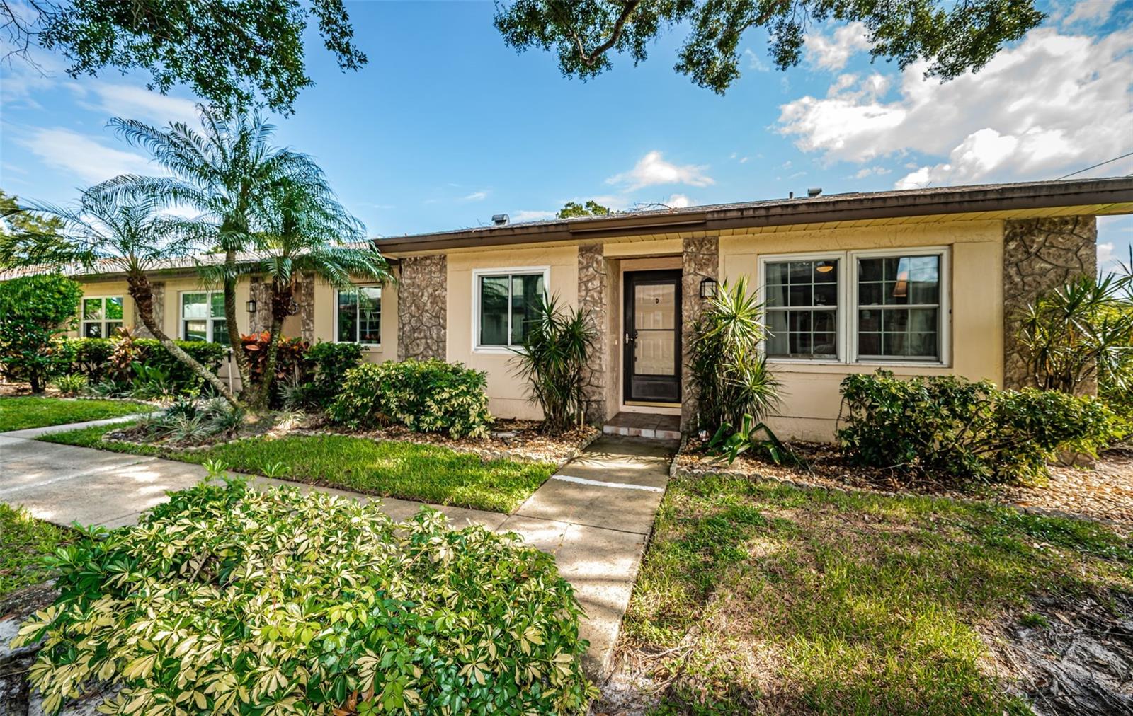 865 MACLAREN DR N #D, PALM HARBOR, FL, 34684
